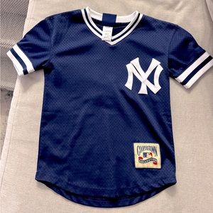 Youth Yankees Babe Ruth #3 Jersey- Cooperstown Collection, size small.